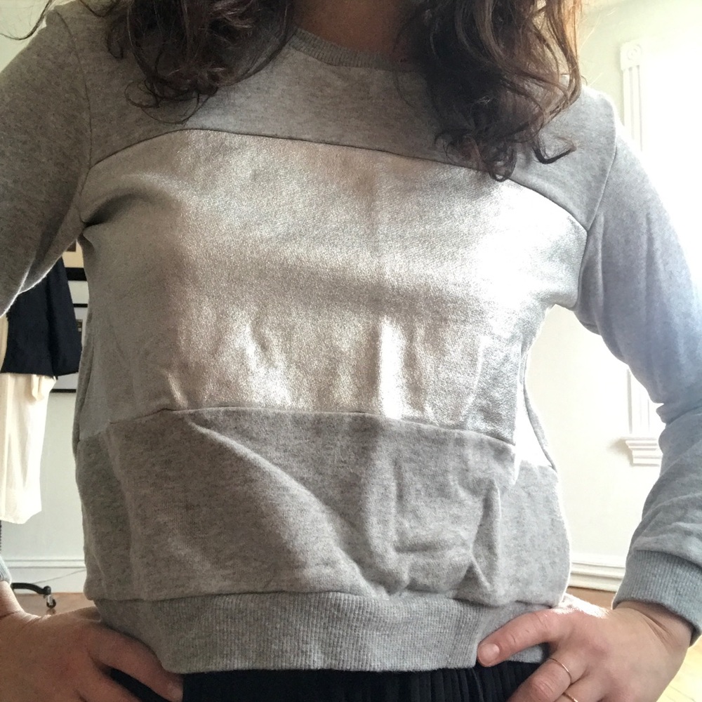 Cropped sweatshirt