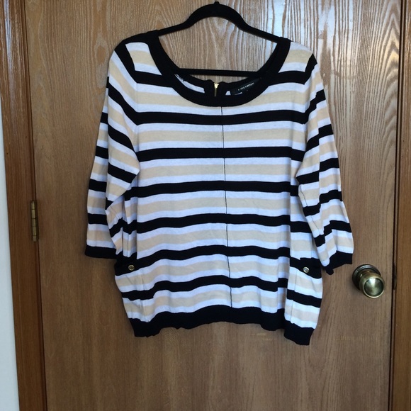 Black tan and white sweater