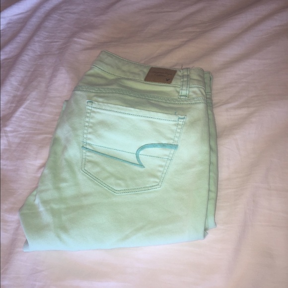 Mint/teal American eagle jeans 🌻