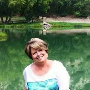 Meet your Posher, Deb