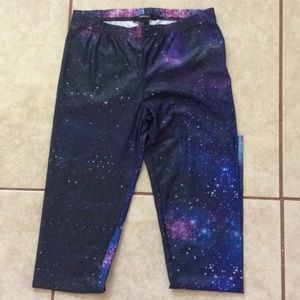 NWOT Forever 21 Galaxy Printed Leggings