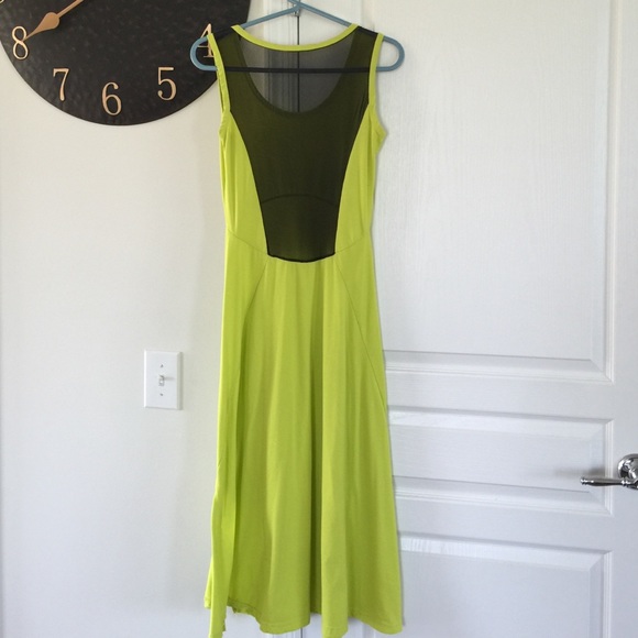 Neon Maxi - Picture 2 of 3