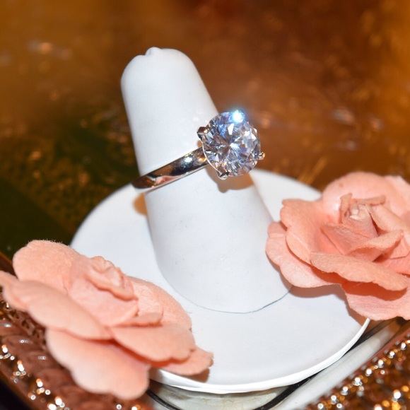 .925 SS Timeless Solitaire Ring - Picture 3 of 4