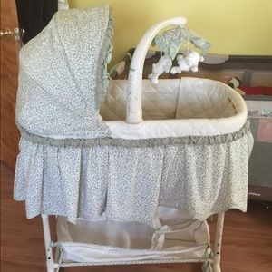 Baby Bassinet by Simplicity