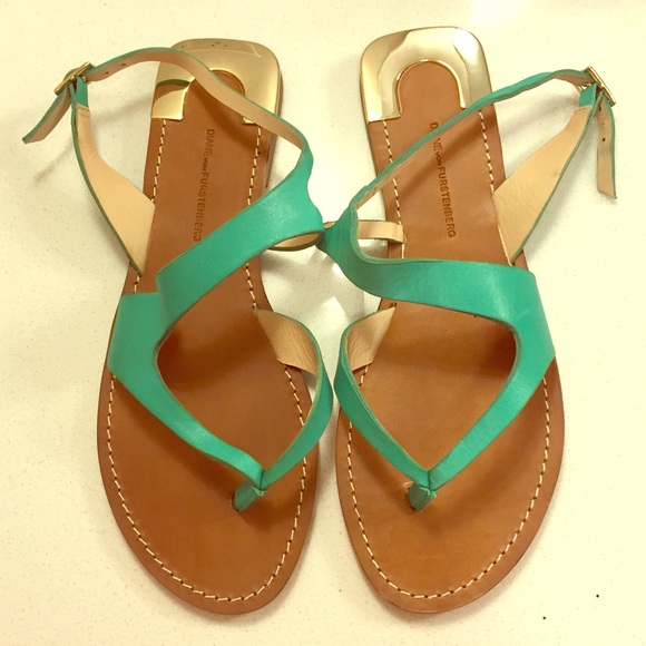 DVF Daphne Flat Sandals