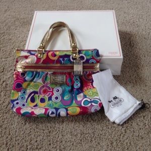NEARLY NEW Authentic Coach Poppy Purse