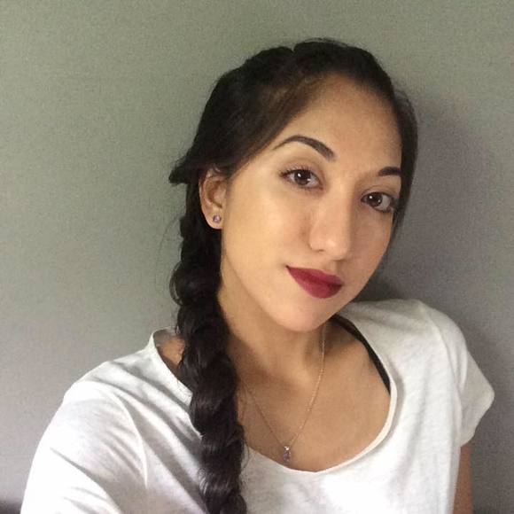 Meet your Posher, Tasiana