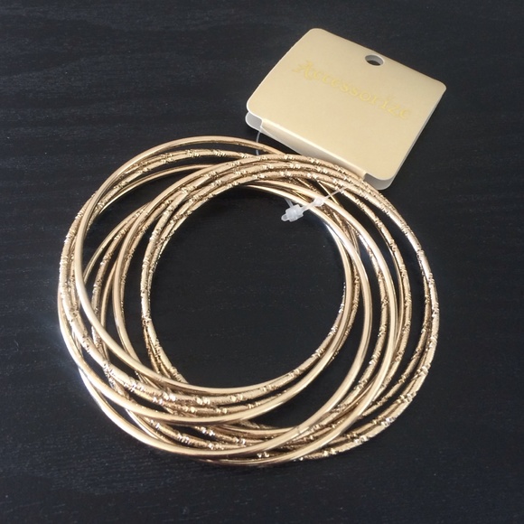 Bangles in gold color - Picture 1 of 2