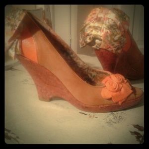 Girly Girl HP!!  Peep toe pumps by Poetic License