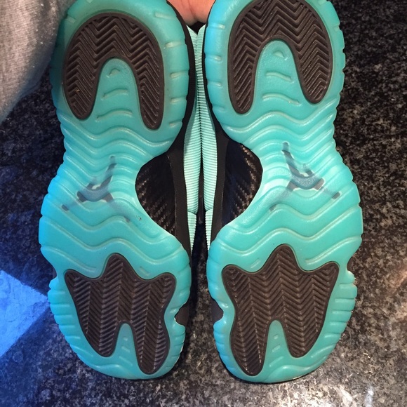 **SOLD** - Picture 3 of 4