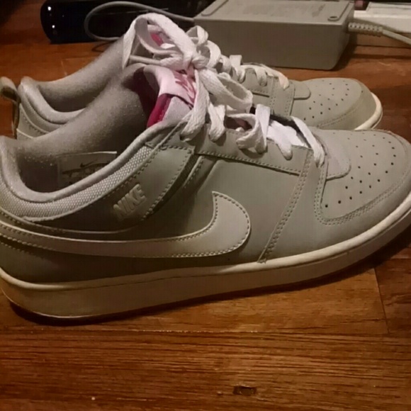 Nike low top