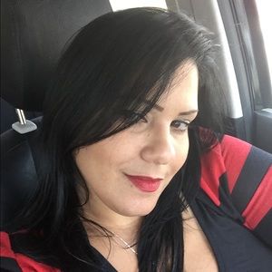 Meet your Posher, Sheila