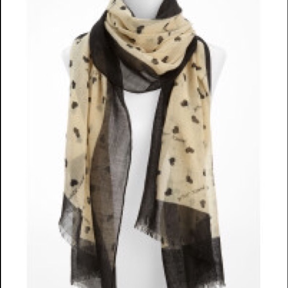 Betsey johnson scarves Clearance