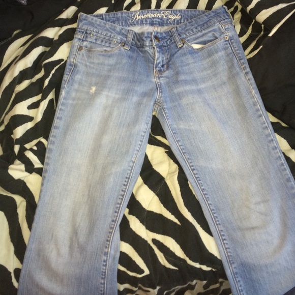 American eagle jeans.
