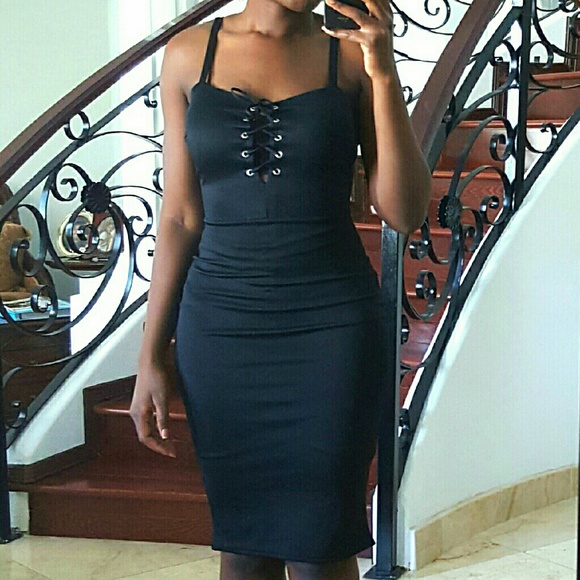SOLD | Lace Up Front Midi Dress - Picture 4 of 4