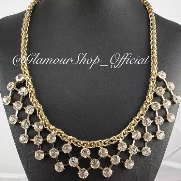 Diamond statement necklace👑