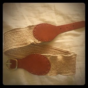 Banana Republic woven stretch belt