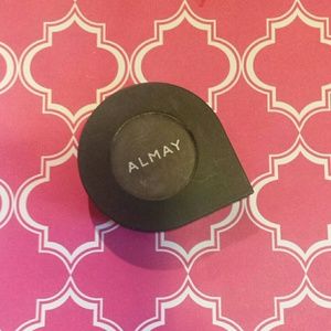 Makeup - Almay single eyeshadow in Smoke and Honeydew Makeup - Almay single eyeshadow in Smoke and Honeydew