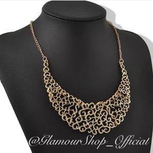 Statement bib necklace👑✨💁
