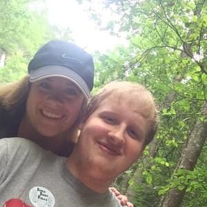 Meet your Posher, Shelby