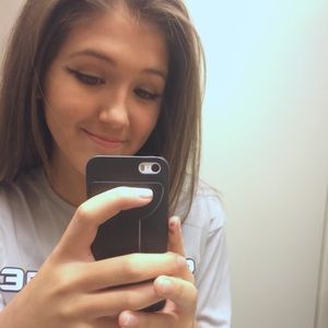 Meet your Posher, Sydney