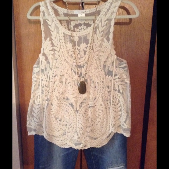 Lace sheer tank in cream