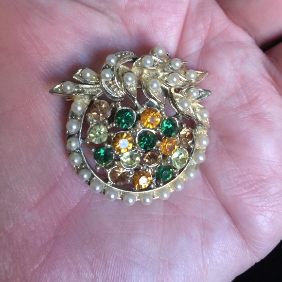 Vintage Jewelry Vintage Coro Brooch Poshmark
