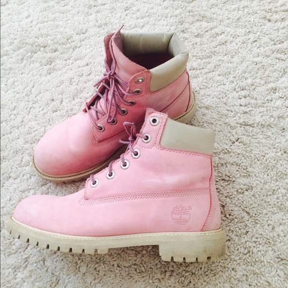 Timberland Shoes - Pink timberland boots