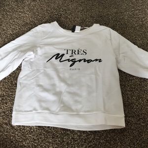 Fashionable white crop sweater