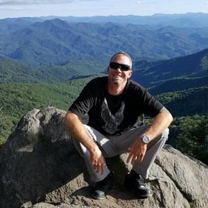 Meet your Posher, Adam