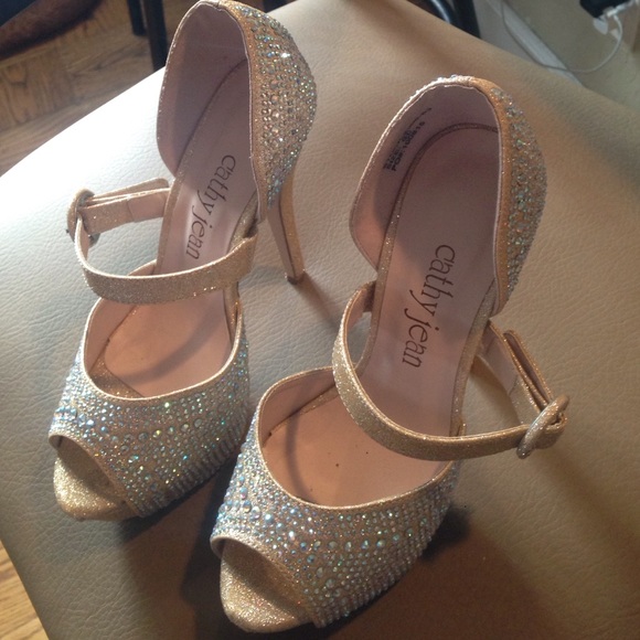 size 5 1/2 heels 5 inch from cathy jean