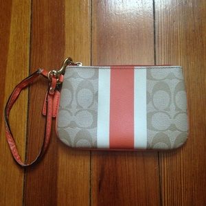 Coach wristlet wallet