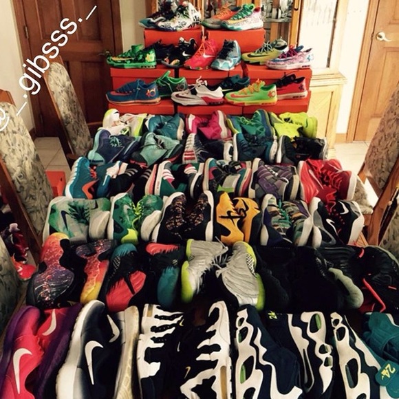 Nikes 🔥 ( only a few for sale) - Picture 1 of 1