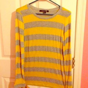 Medium f21 stretch fleece top