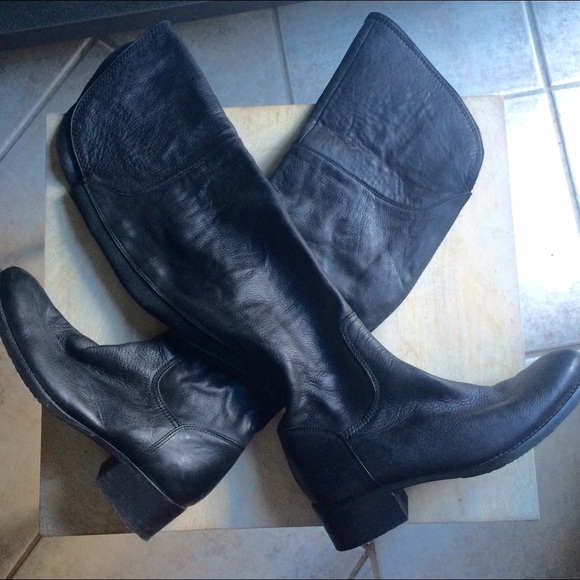 SALE Alexander Fermani Black Knee Boots