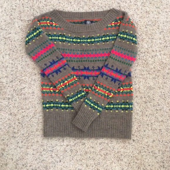American Eagle sweater