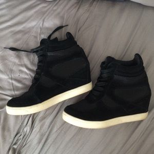 Steve Madden Sneaker Wedges
