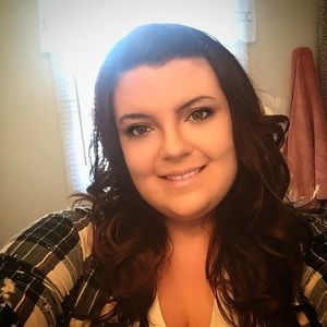 Meet your Posher, Mercedes