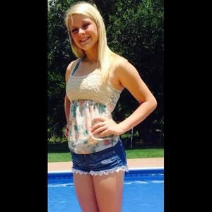 Meet your Posher, Madison