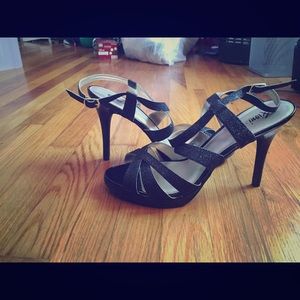 Black strapped Fioni heels