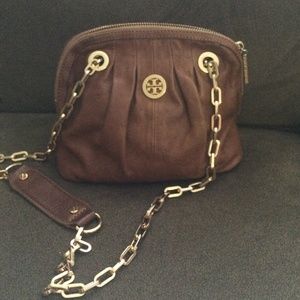 Tory Burch cross body bag, dimensions: 8X9 in