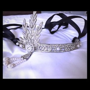 Gatsby headpiece