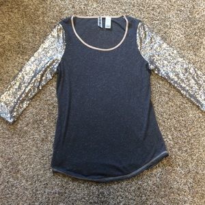 BKE sequin baseball t