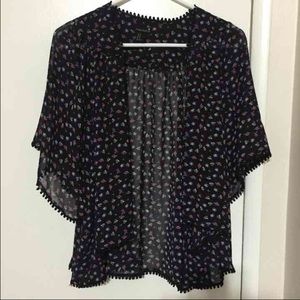 Forever 21 navy floral kimono size medium