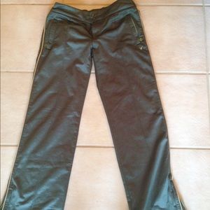 American eagle jogging pants