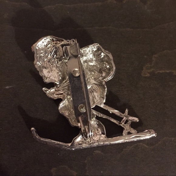 Santa pin - Picture 3 of 3