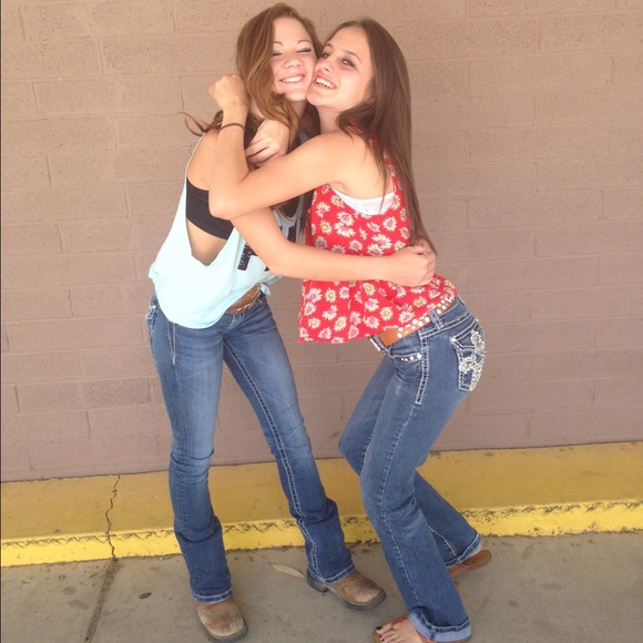 Meet your posher - Picture 3 of 4