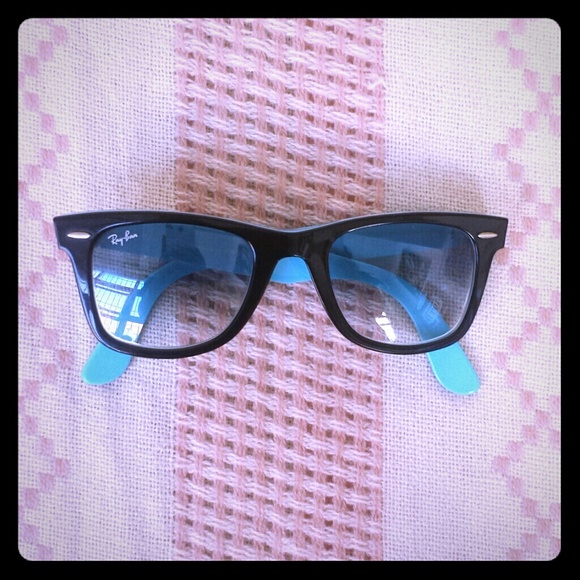 Classic Black RayBan Wayfarers