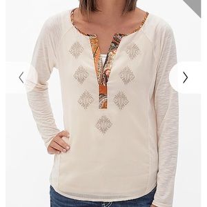 BKE boutique cream pieced top