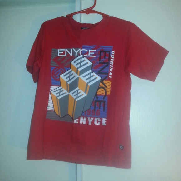 T shirt - Picture 2 of 2